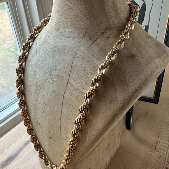 Gold Rope Chunky Chain Necklace with Classic Rope Design - Picture 9 of 15